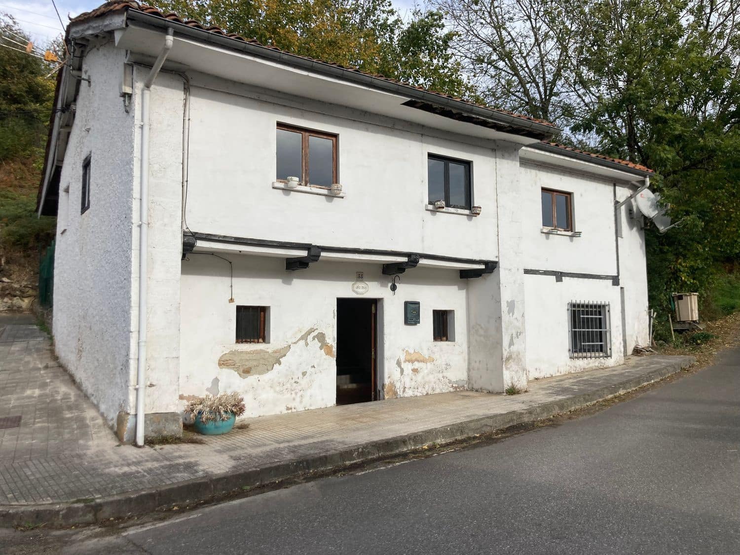 5 soveværelse Finca/Landehus til salg i Bimenes med garage - € 85.000 (Ref: 7187415)