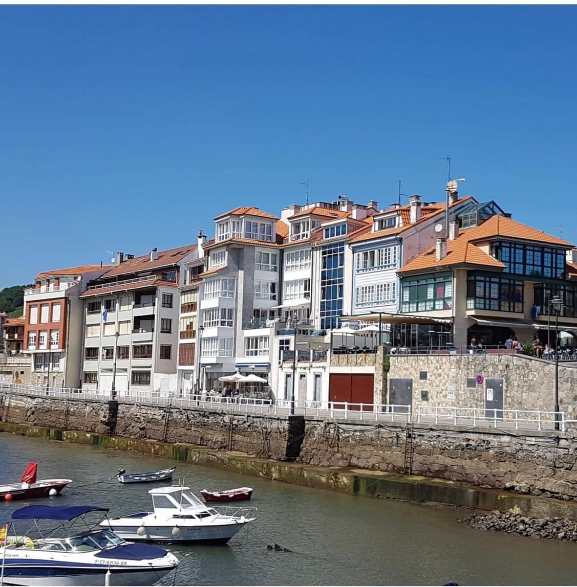 6 quarto Moradia para venda em Gozon com garagem - 1 000 000 € (Ref: 7211377)