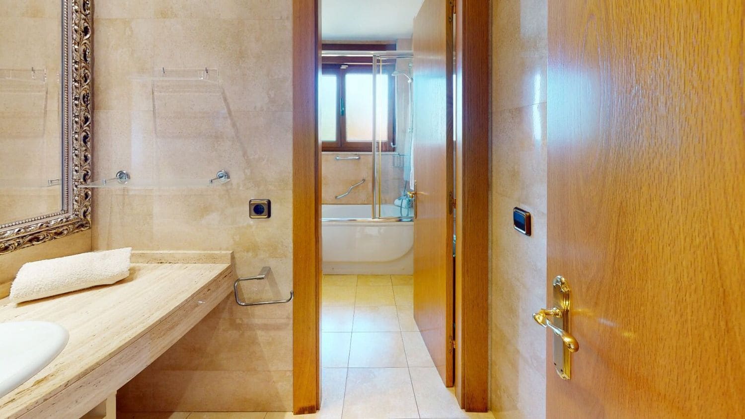 6 quarto Moradia para venda em Gozon com garagem - 1 000 000 € (Ref: 7211377)