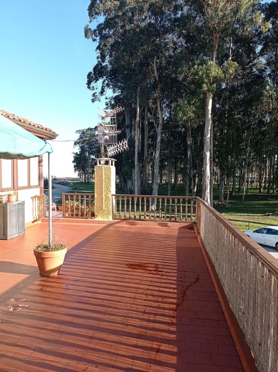 6 soveværelse Restaurant/Bar til salg i Villaviciosa med garage - € 760.000 (Ref: 7341182)