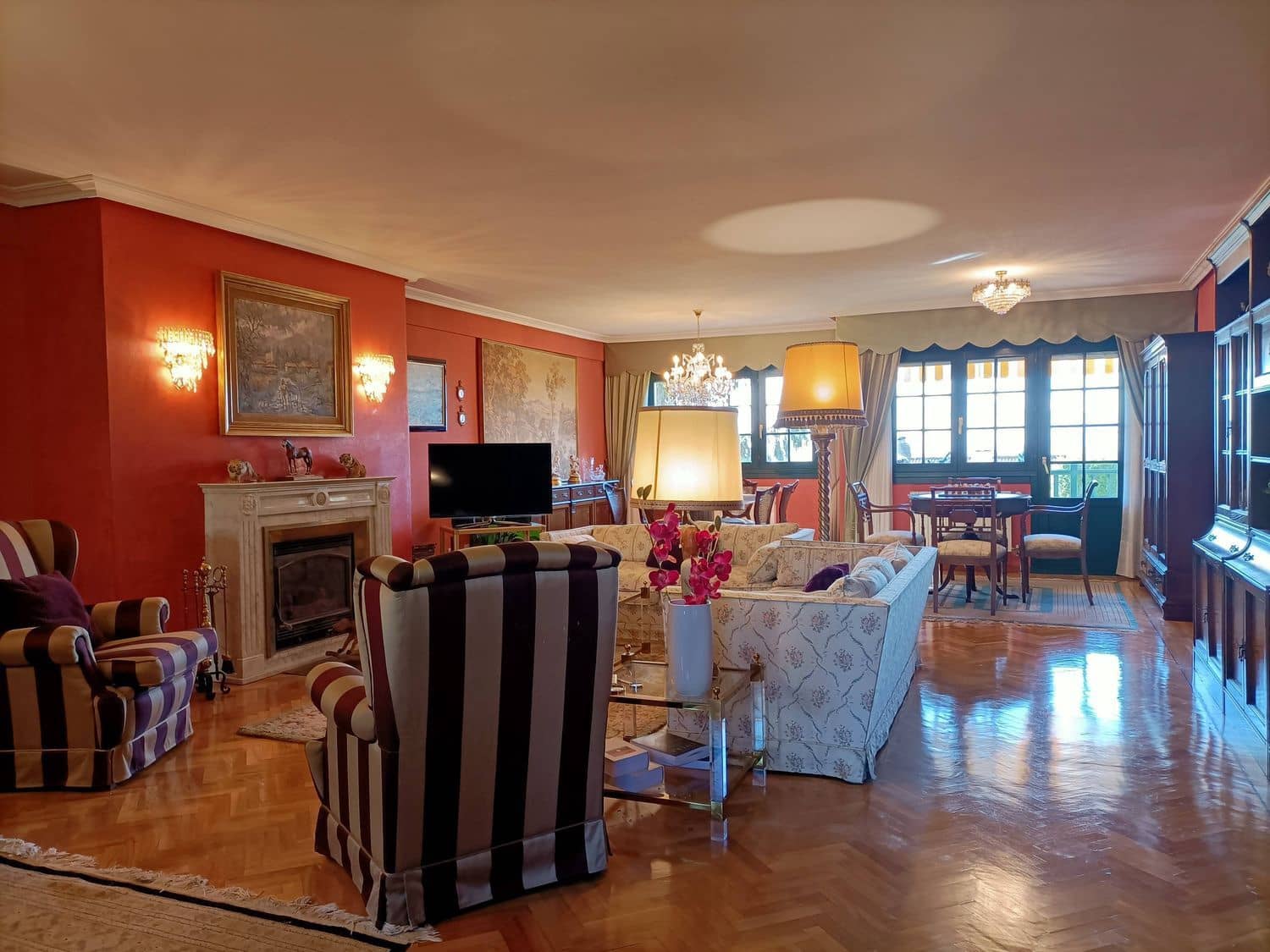 6 soverom Hus til salgs i Llanera med svømmebasseng garasje - € 482 000 (Ref: 7412948)