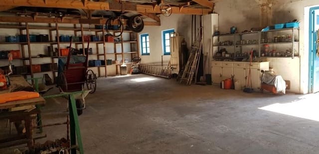 9 soverom Finca/Herregård til salgs i Soto del Barco med garasje - € 595 000 (Ref: 7442971)