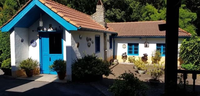 9 soverom Finca/Herregård til salgs i Soto del Barco med garasje - € 595 000 (Ref: 7442971)