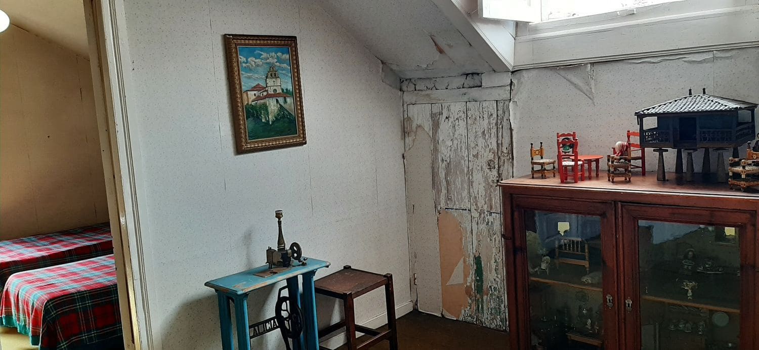 9 bedroom Finca/Country House for sale in Soto del Barco with garage - € 595,000 (Ref: 7442971)