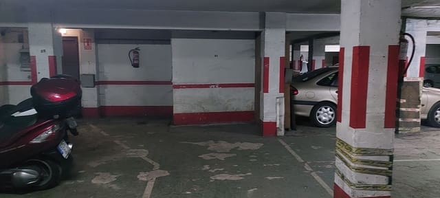 Garage for sale in Centro Urbano, Gijón - € 9,400 (Ref: 7442975)