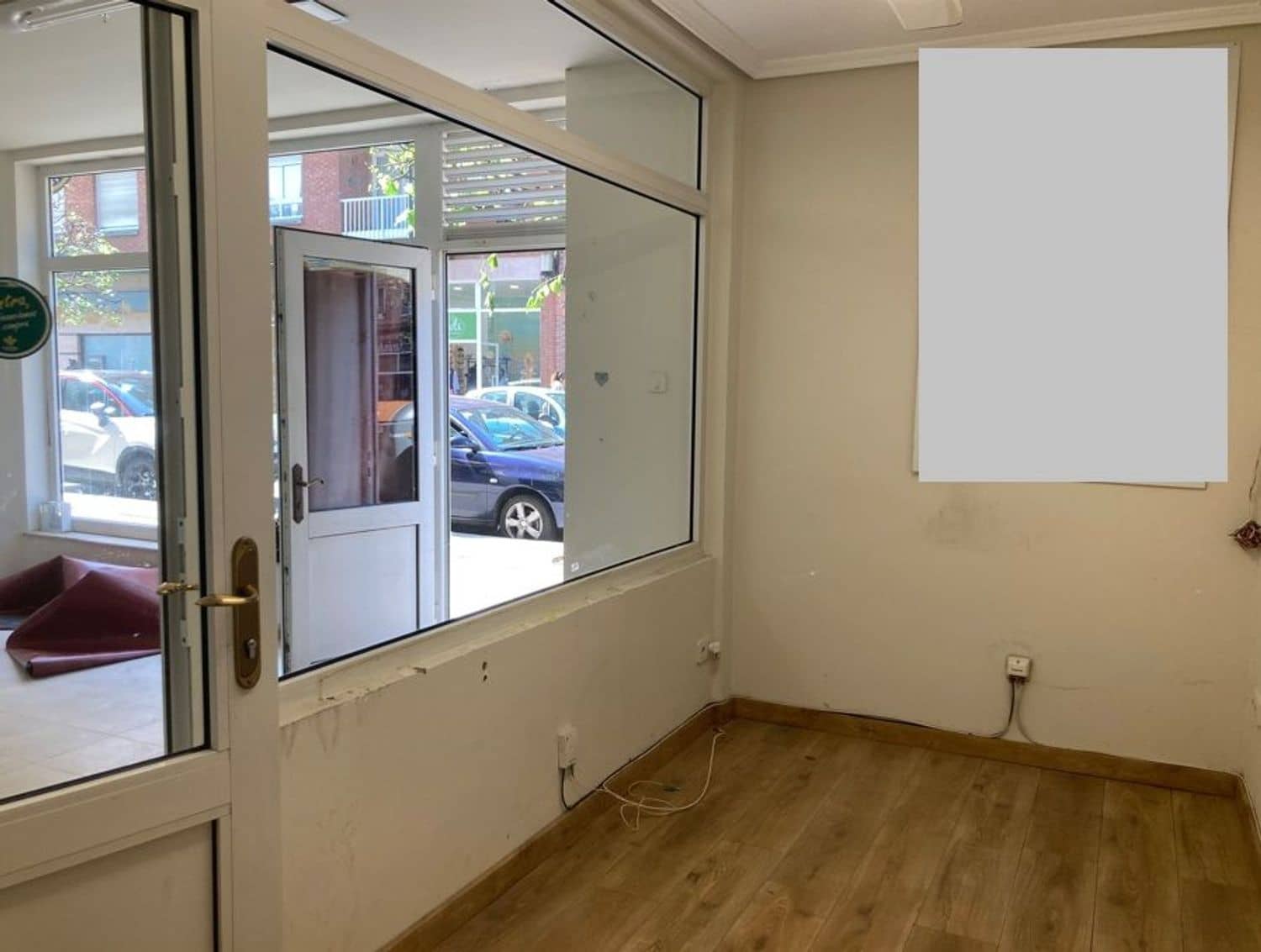 Erhverv til leje i Gijon - € 700 (Ref: 7596275)