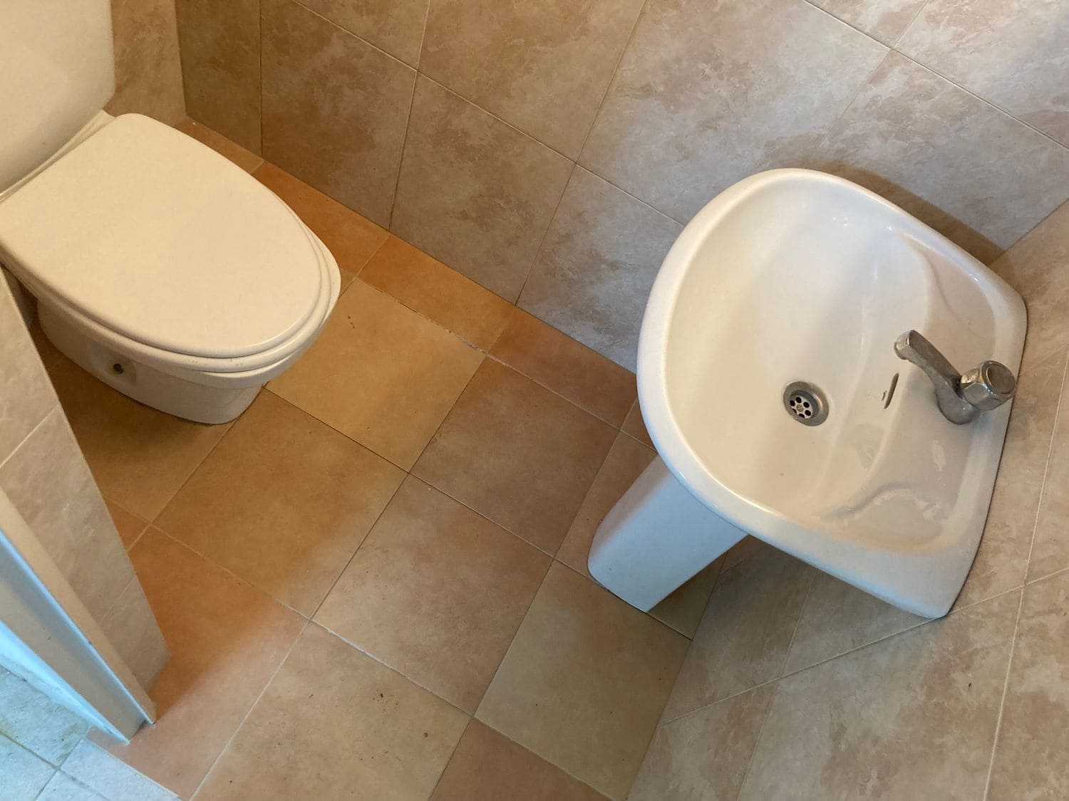 Erhverv til leje i Gijon - € 700 (Ref: 7596275)