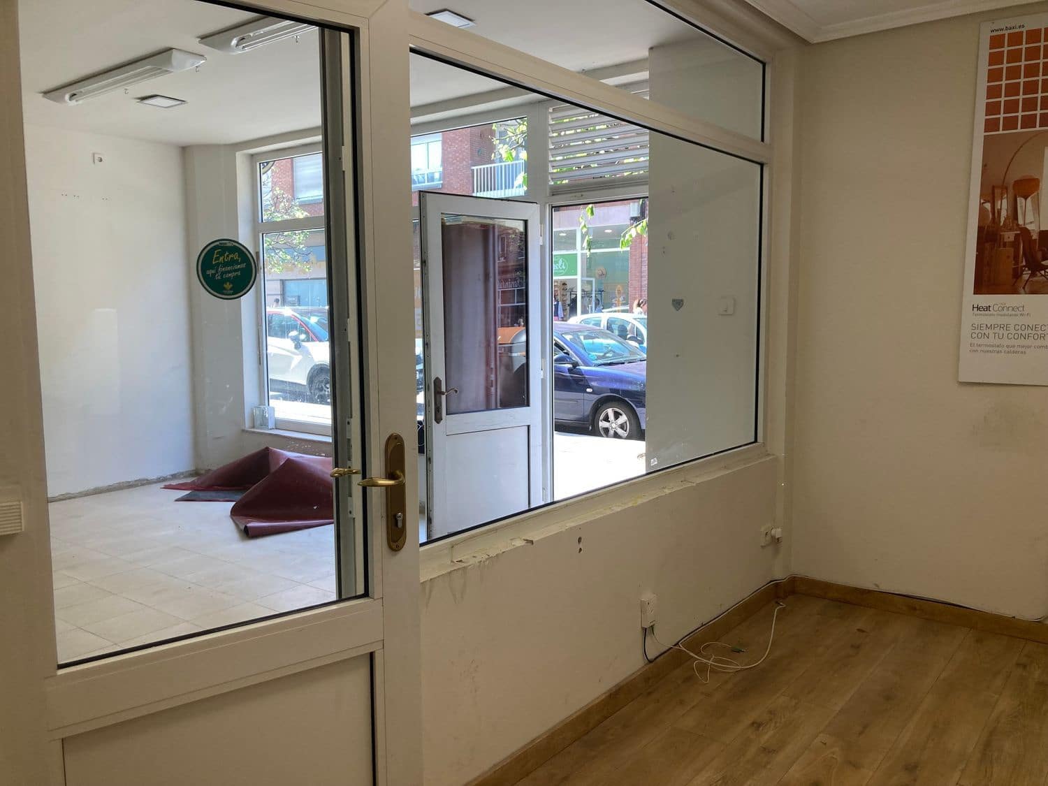 Erhverv til leje i Gijon - € 700 (Ref: 7596275)