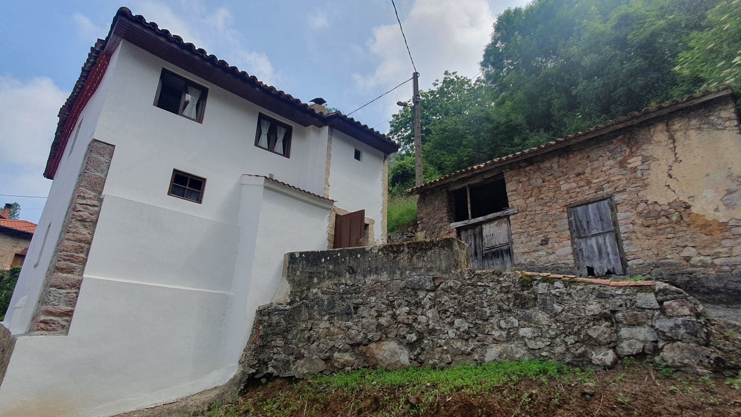 3 soverom Finca/Herregård til salgs i Soto del Barco - € 79 000 (Ref: 7624008)