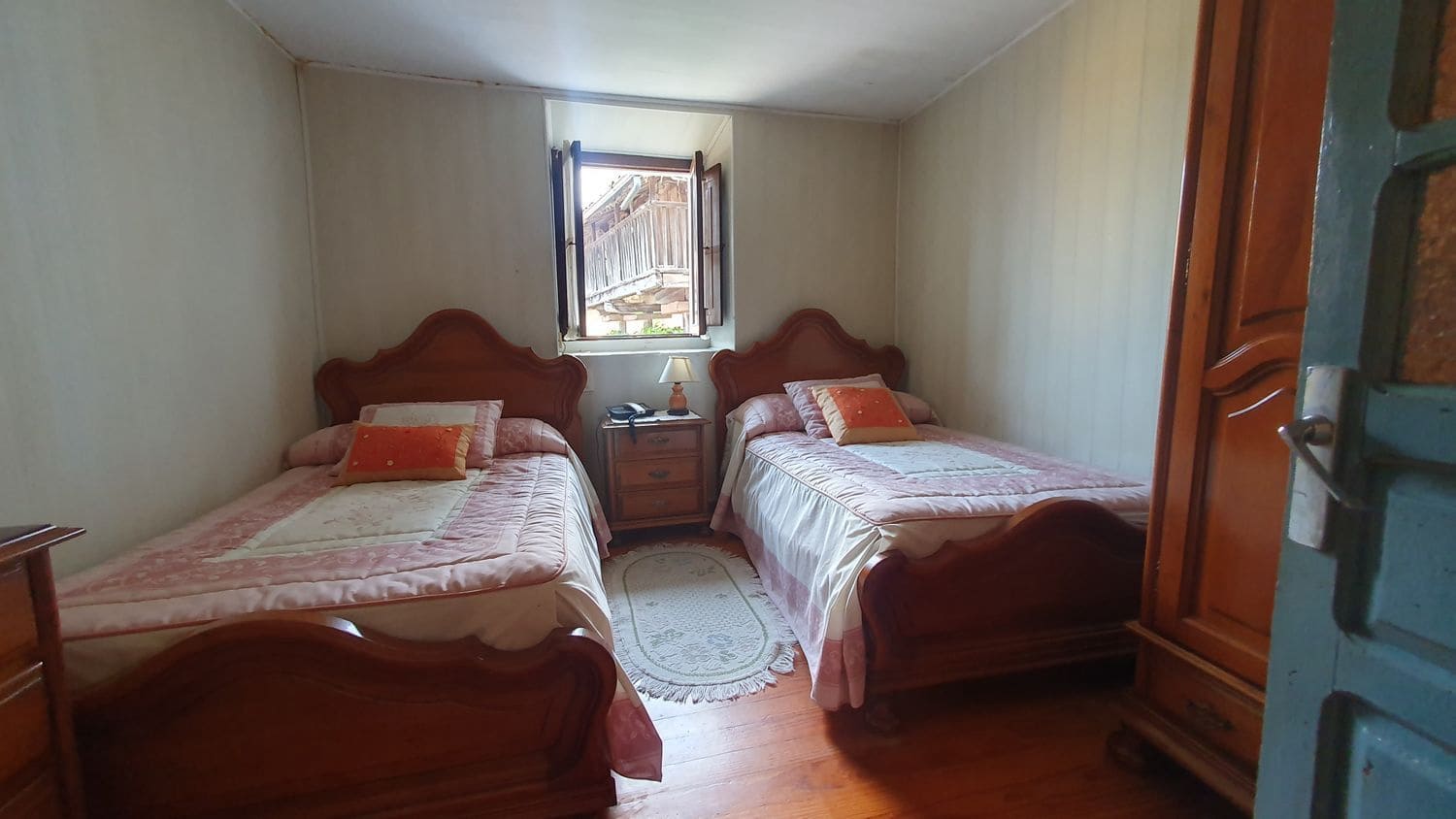 3 soverom Finca/Herregård til salgs i Soto del Barco - € 79 000 (Ref: 7624008)