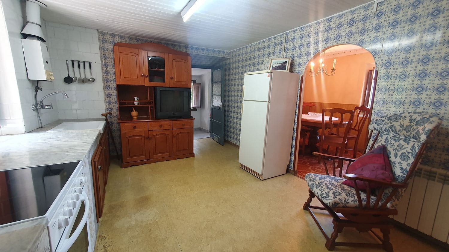 3 soverom Finca/Herregård til salgs i Soto del Barco - € 79 000 (Ref: 7624008)