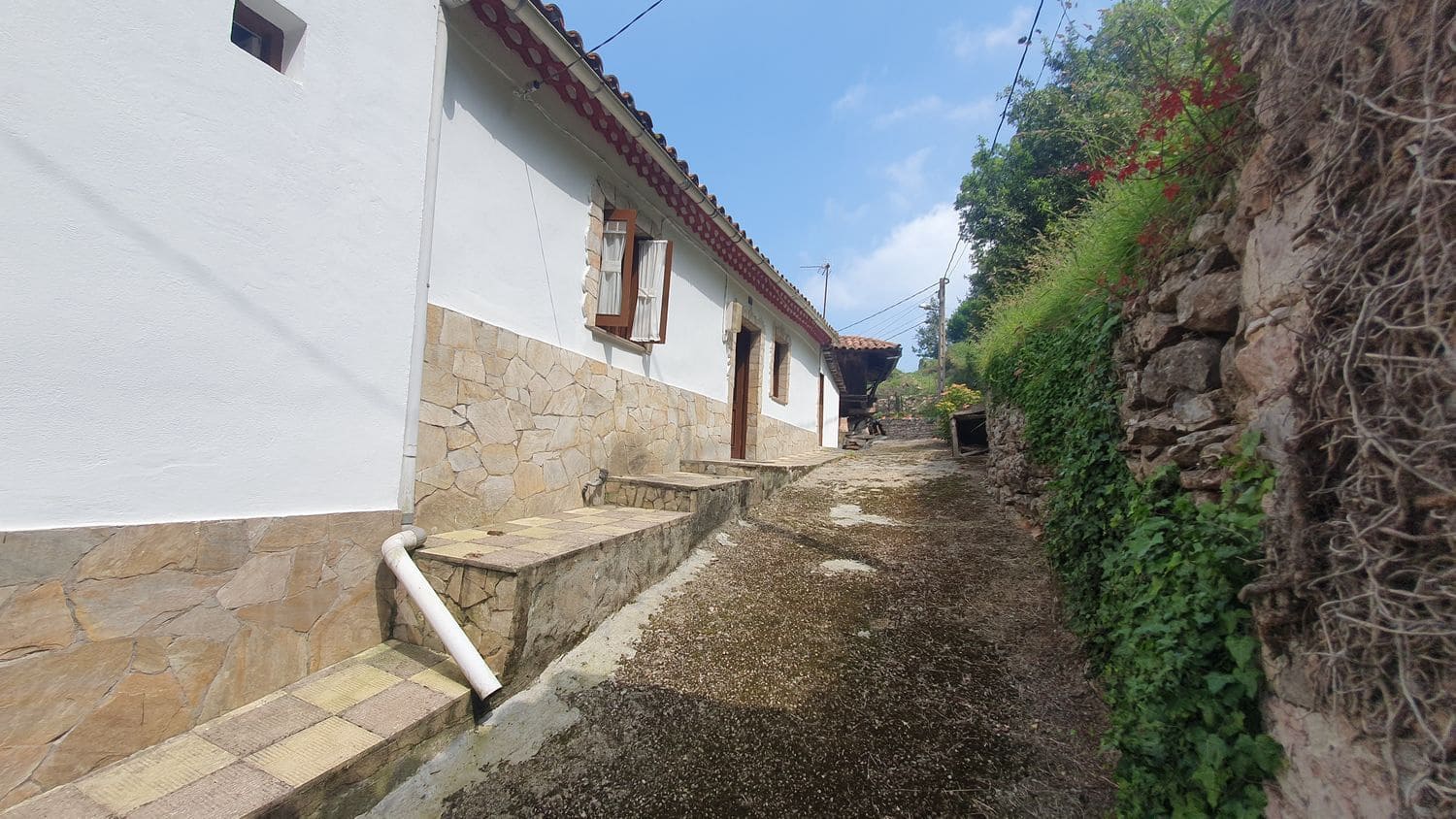 3 soverom Finca/Herregård til salgs i Soto del Barco - € 79 000 (Ref: 7624008)