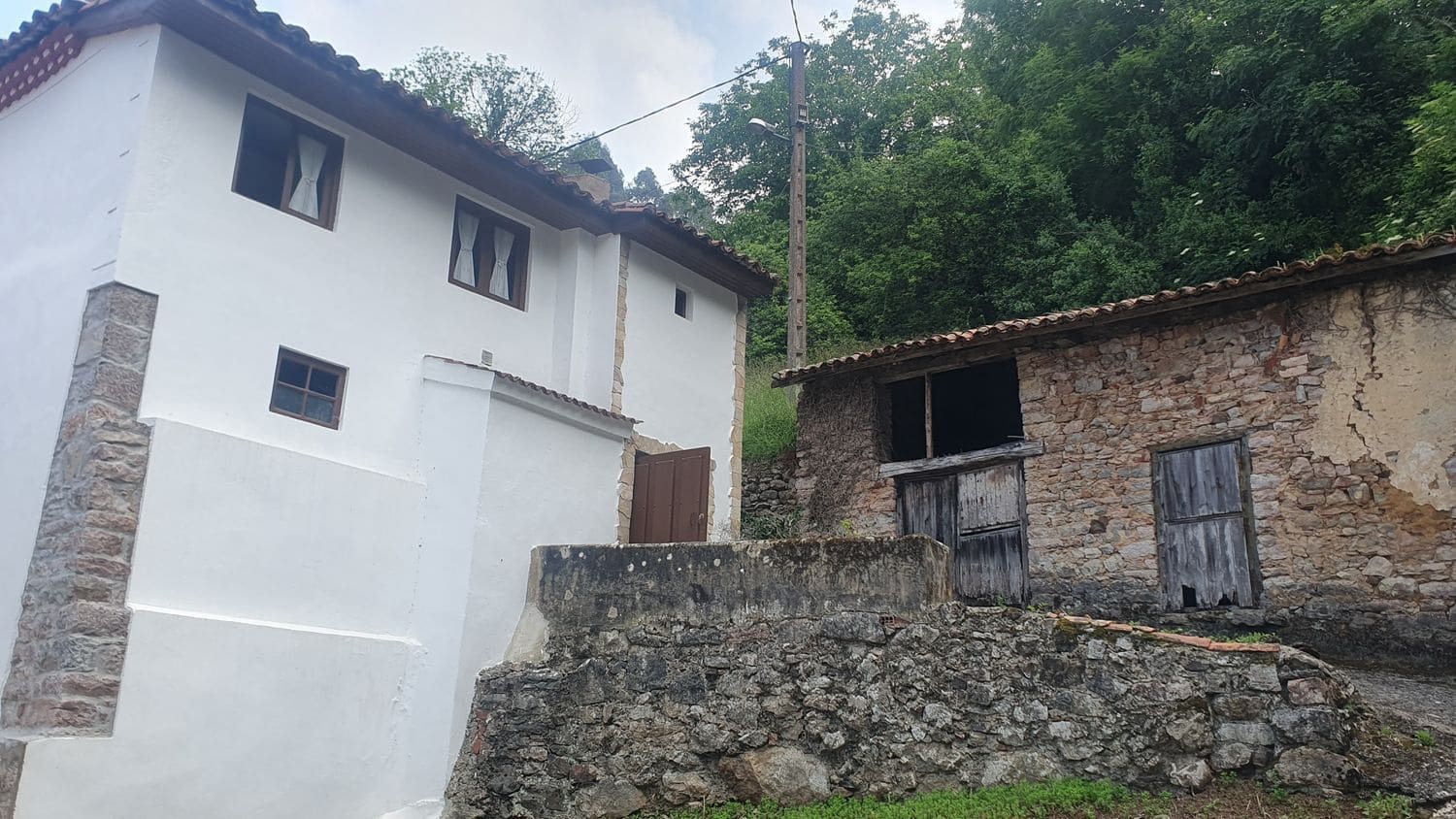 3 soverom Finca/Herregård til salgs i Soto del Barco - € 79 000 (Ref: 7624008)