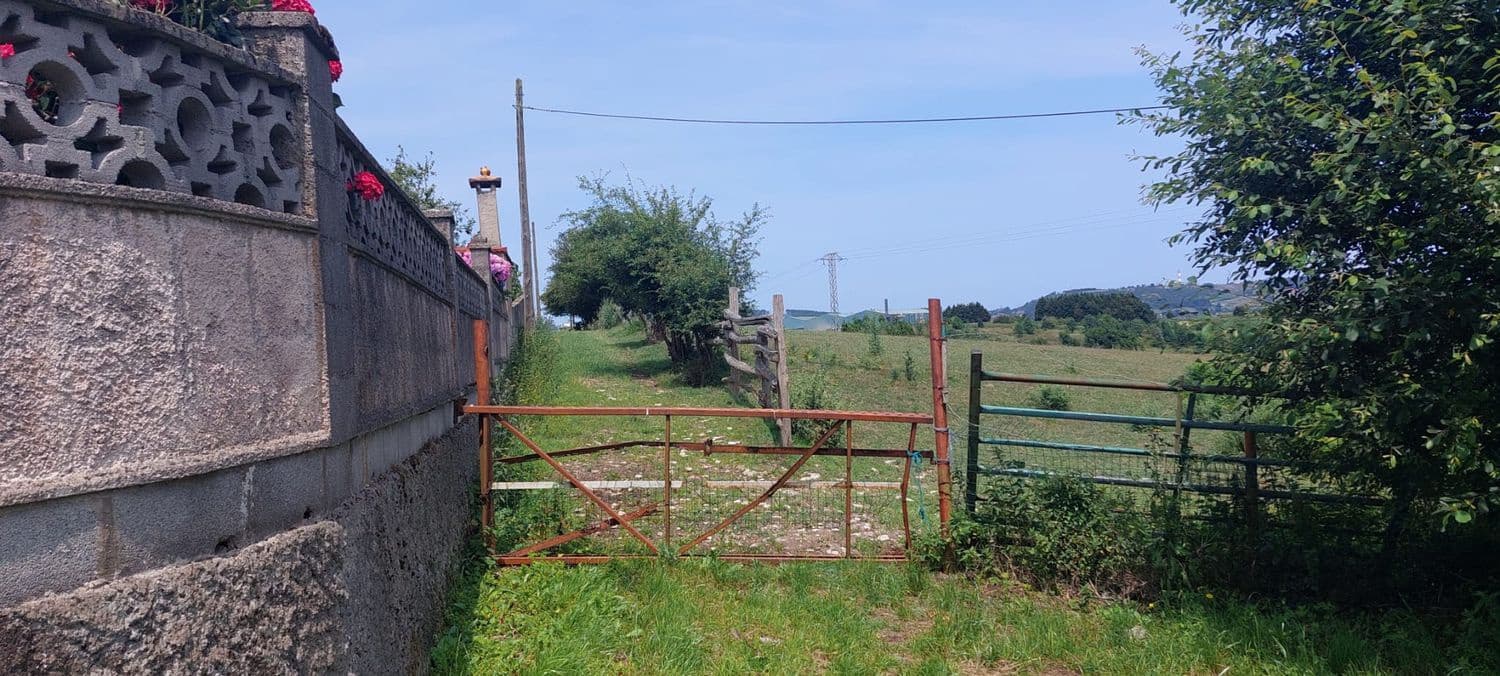 Grond te koop in Gijon - € 70.000 (Ref: 7681376)