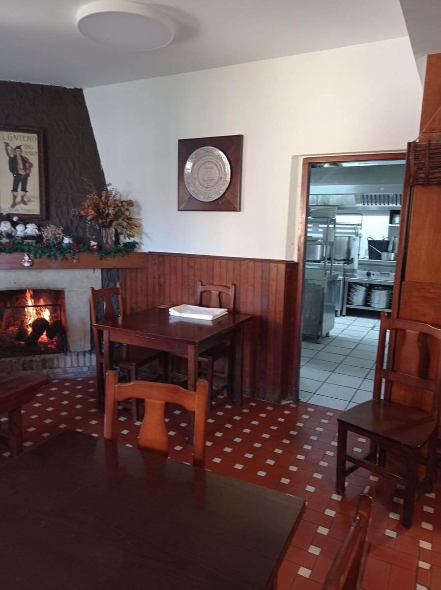 Erhverv til salg i Villaviciosa - € 760.000 (Ref: 7696582)