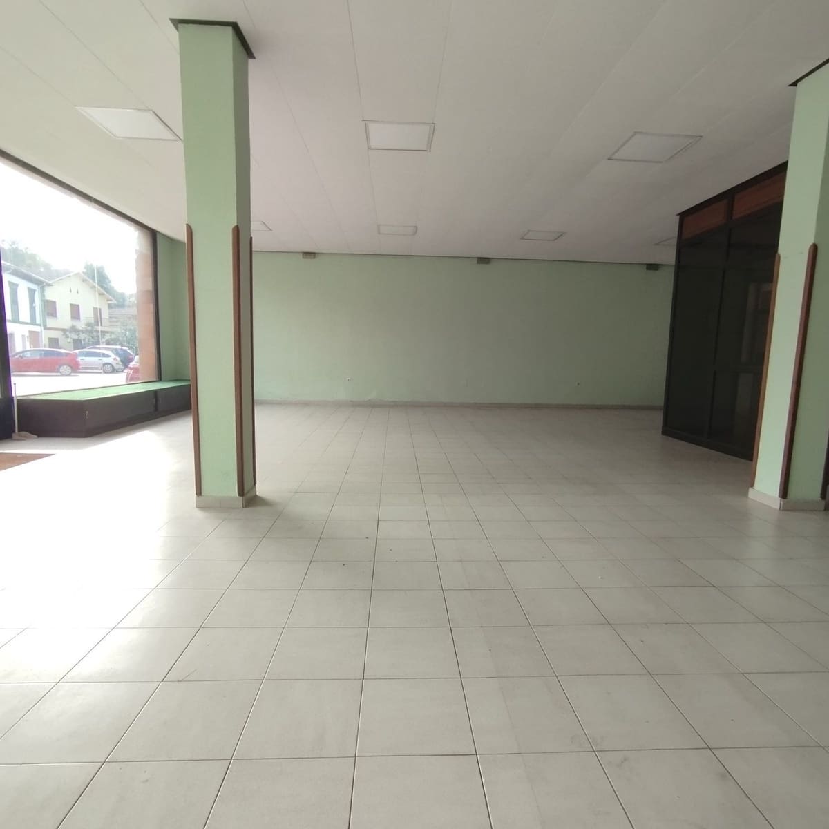 Virksomhed til salg i Llanera - € 70.000 (Ref: 7868618)