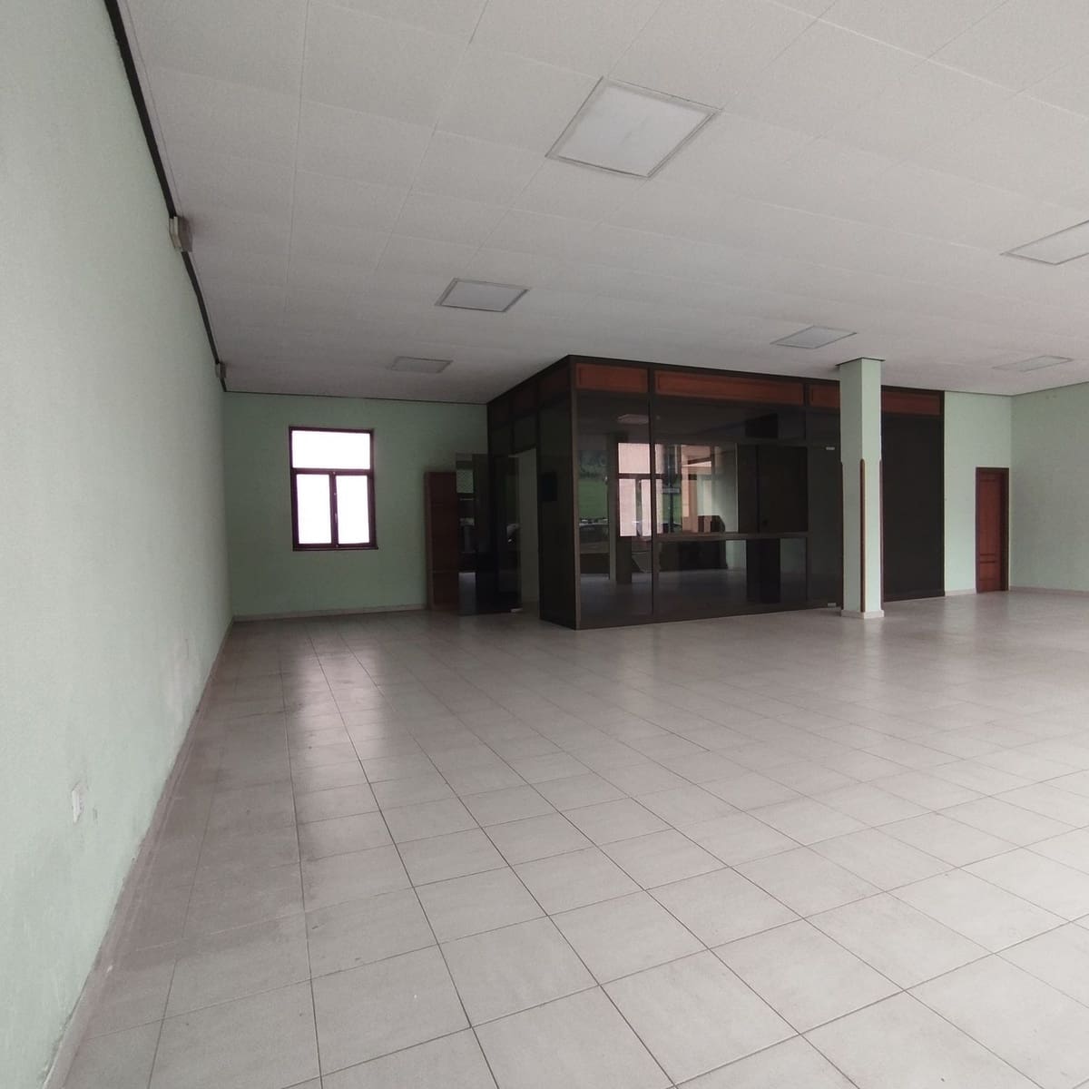 Virksomhed til salg i Llanera - € 70.000 (Ref: 7868618)