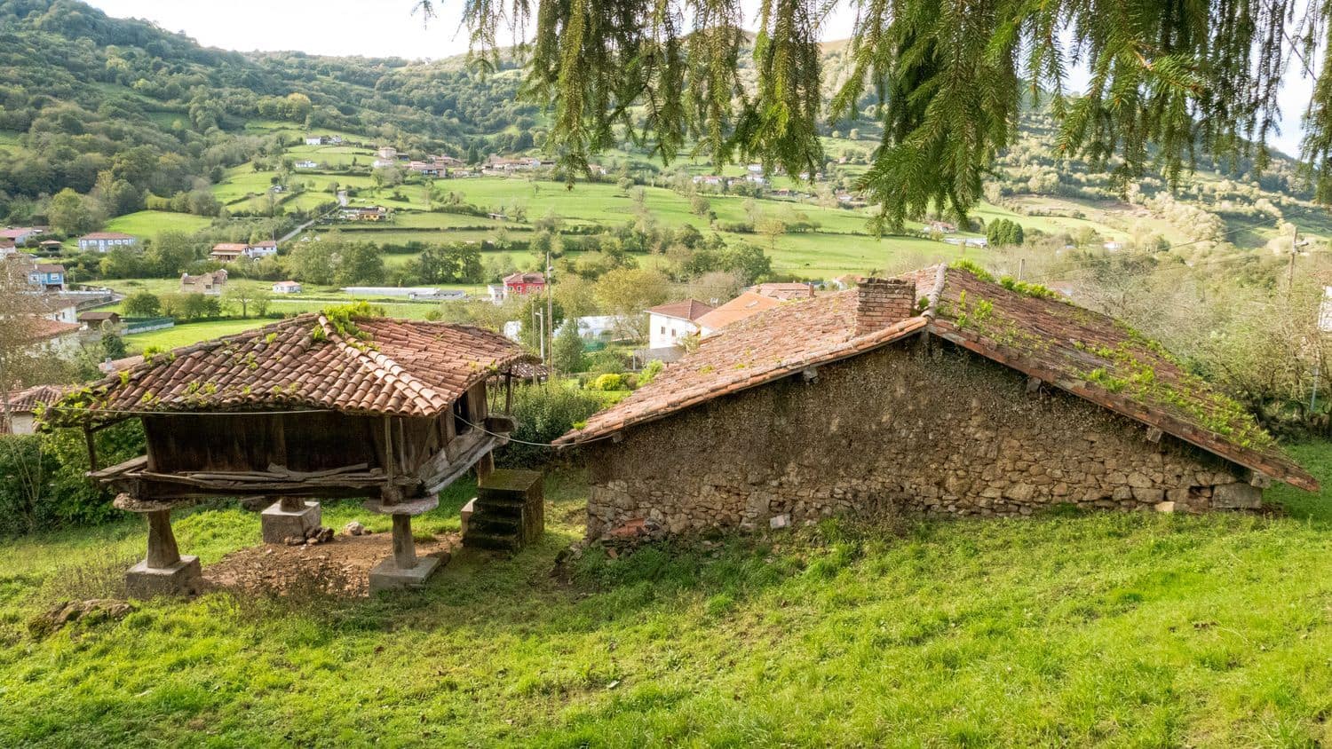 Finca/Casa Rural de 3 habitaciones en Grado en venta con garaje - 55.000 € (Ref: 7868621)