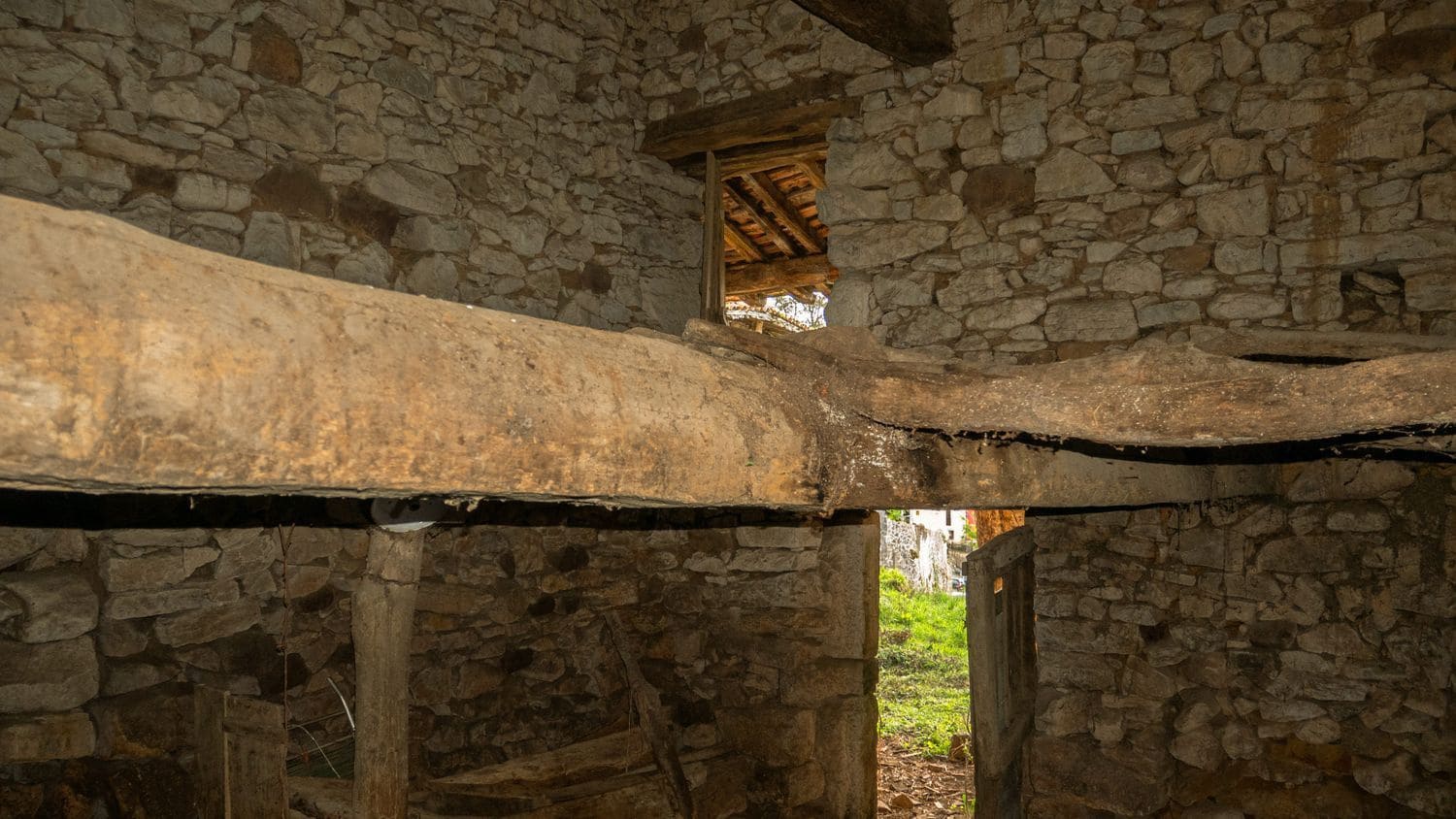 Finca/Casa Rural de 3 habitaciones en Grado en venta con garaje - 55.000 € (Ref: 7868621)