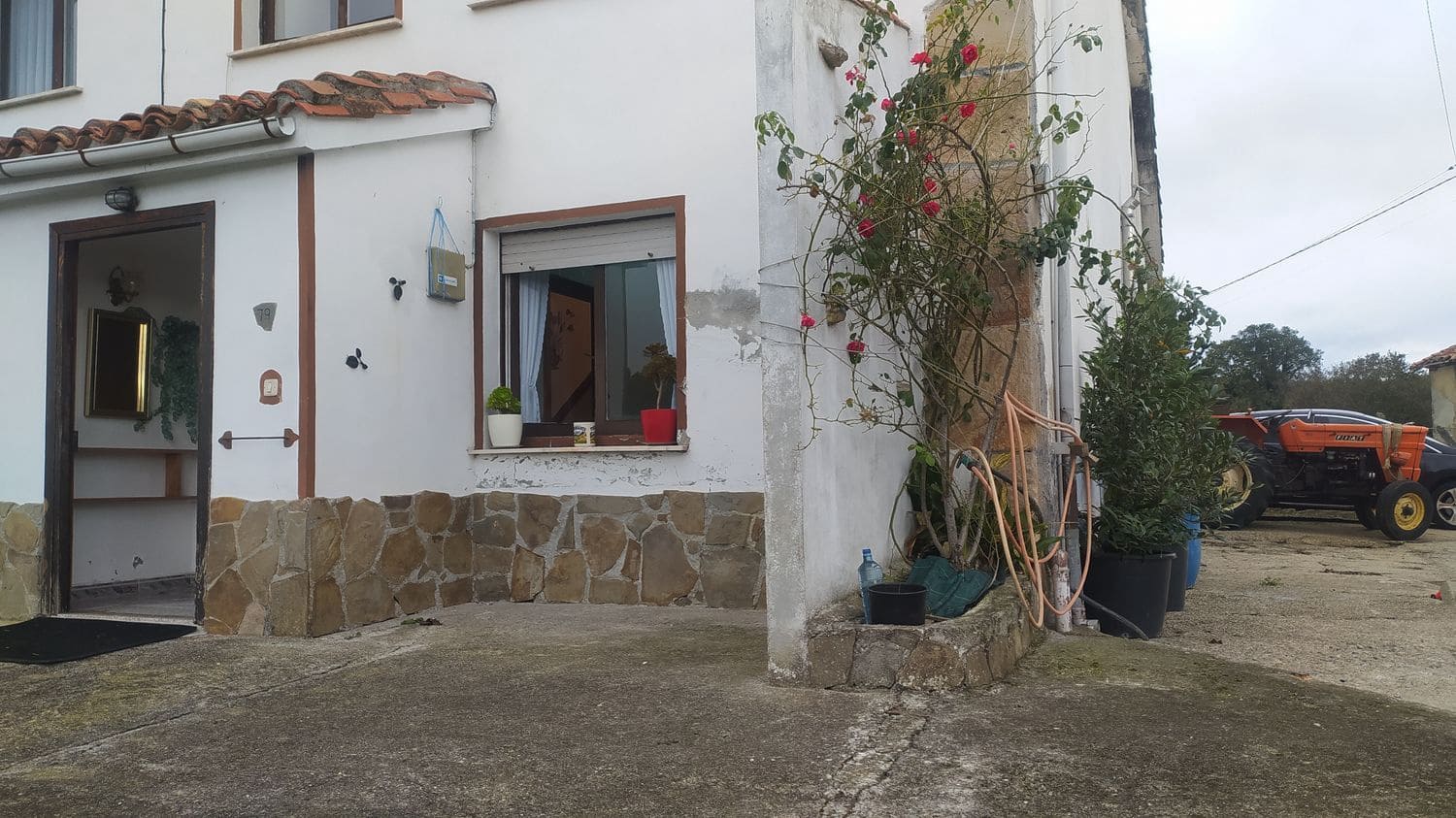 3 soverom Hus til salgs i Nava med garasje - € 103 900 (Ref: 7880129)