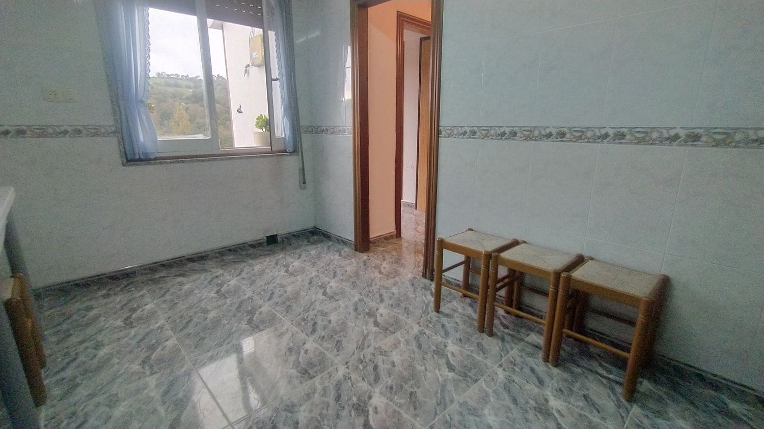 3 soverom Hus til salgs i Nava med garasje - € 103 900 (Ref: 7880129)