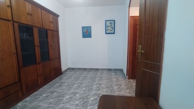 3 bedroom Townhouse for sale in Nava with garage - € 103,900 (Ref: 7880129)