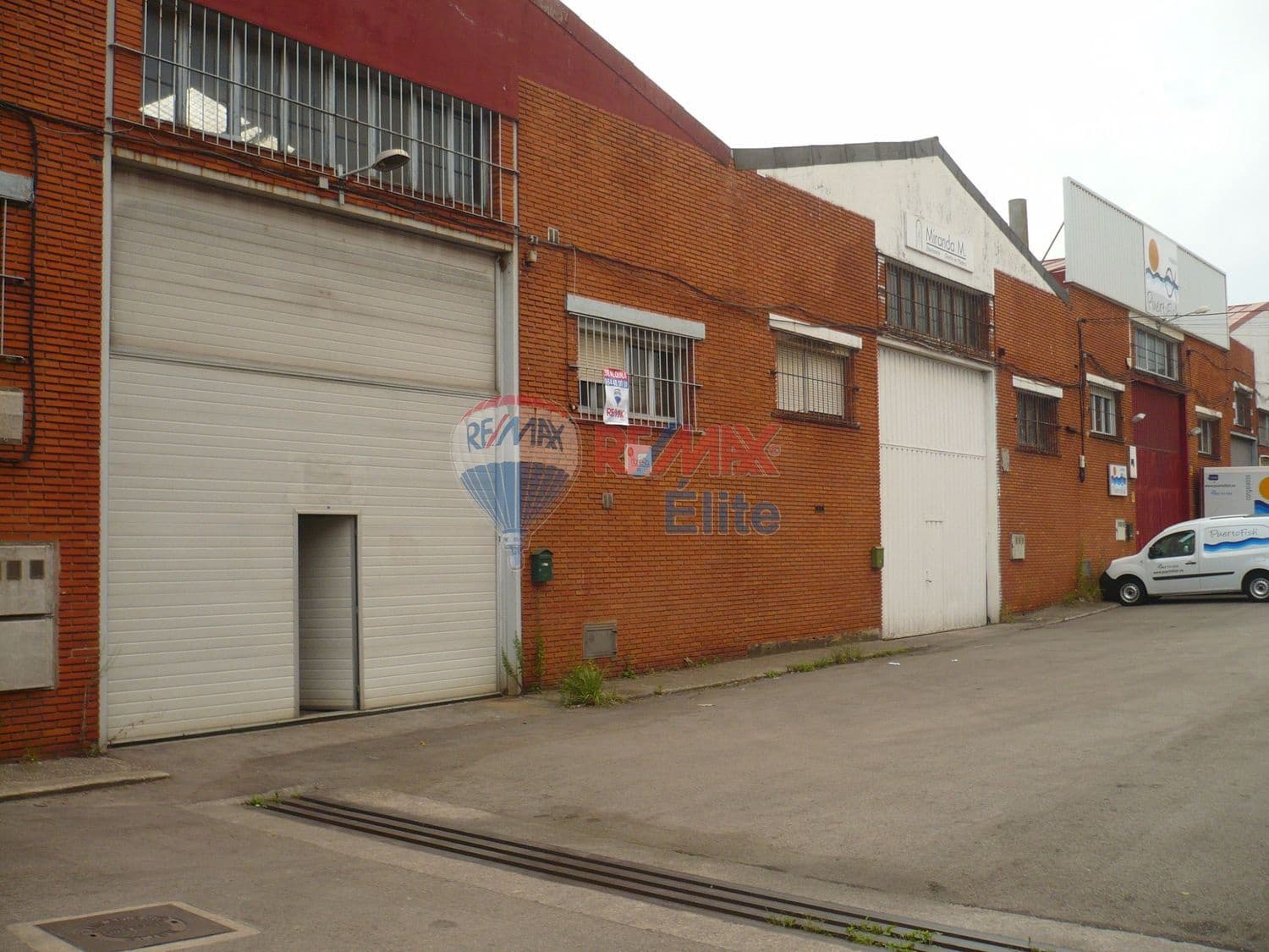 Commerciale in vendita in Gijon - 160.000 € (Rif: 7888584)