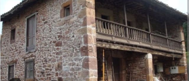 4 sypialnia Finka/Dom wiejski na sprzedaż w Villaviciosa z garażem - 119 900 € (Ref: 7960687)