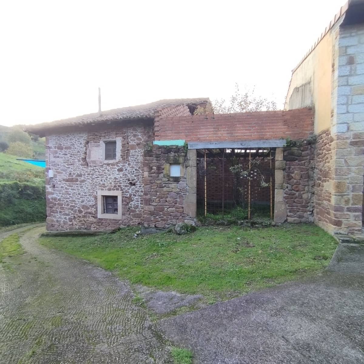 4 soveværelse Finca/Landehus til salg i Villaviciosa med garage - € 119.900 (Ref: 7960687)