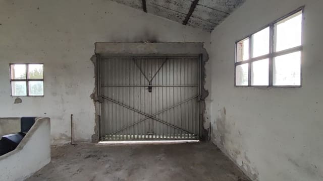 Commercieel te huur in Siero - € 500 (Ref: 7987259)