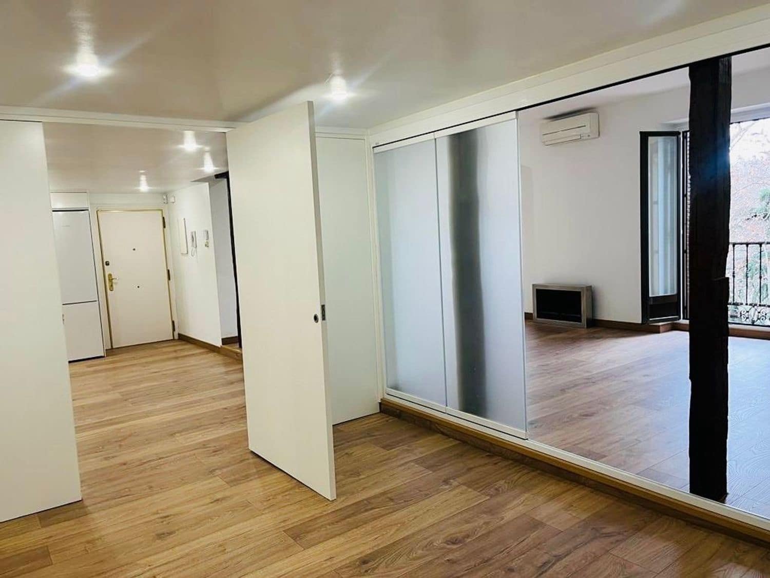 2 soverom Leilighet til salgs i Madrid by med garasje - € 1 750 000 (Ref: 8041657)