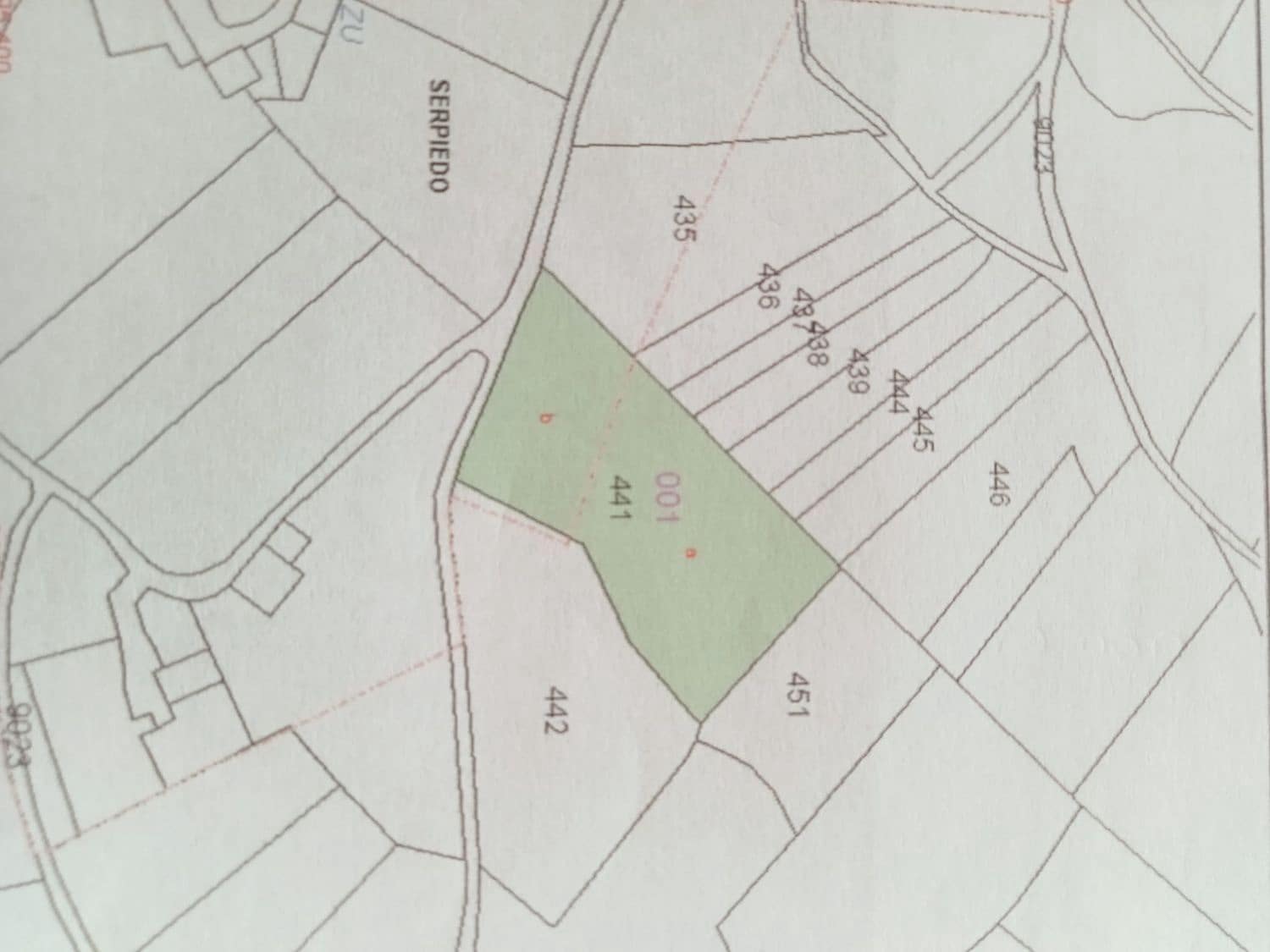 Grunde uden byggetilladelser til salg i Nava - € 70.000 (Ref: 8084604)