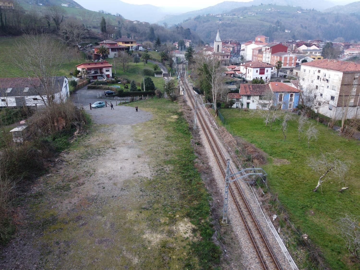 Mark till salu i Arriondas - 190 000 € (Ref: 8084609)