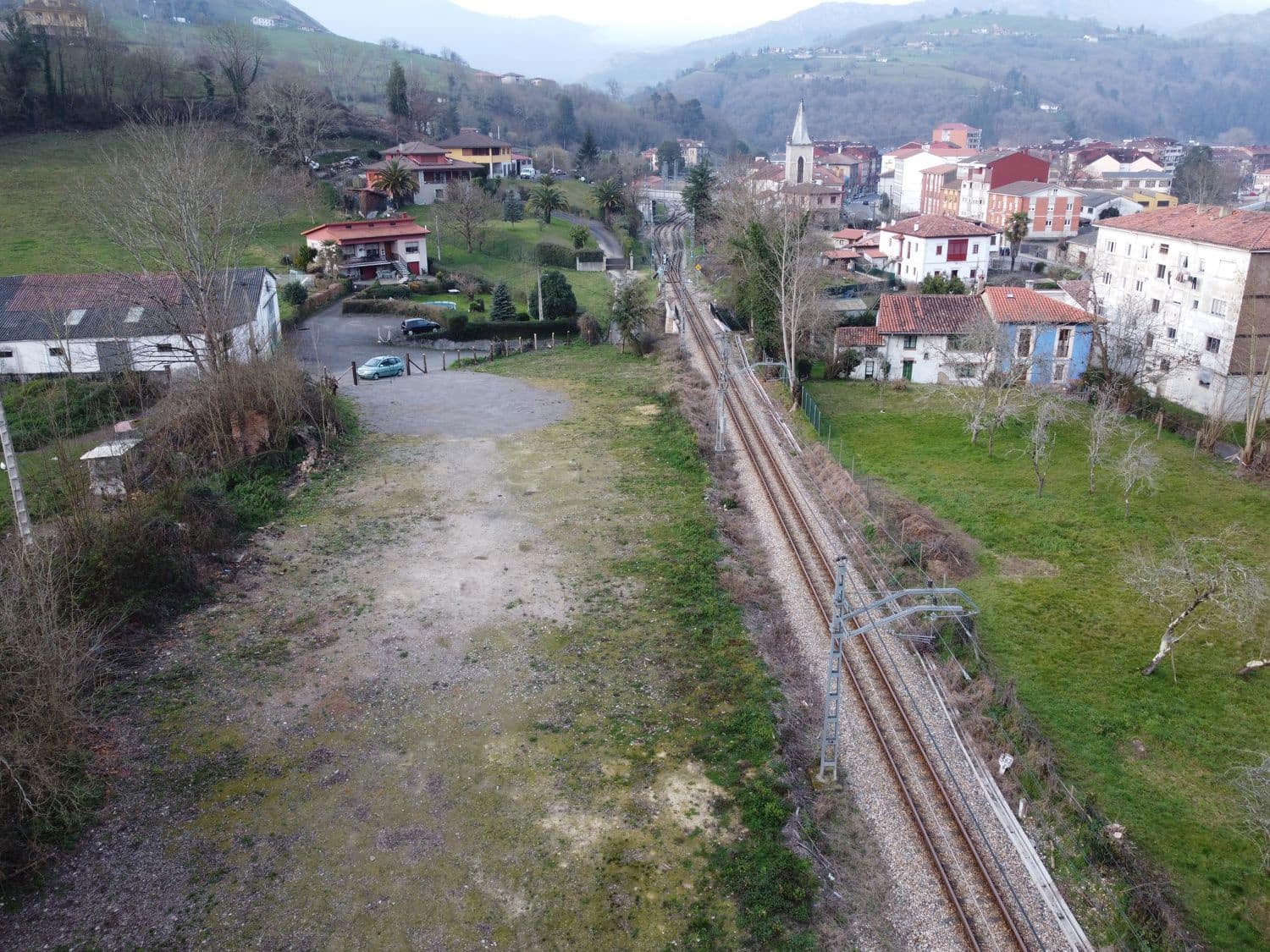 Mark till salu i Arriondas - 190 000 € (Ref: 8084609)