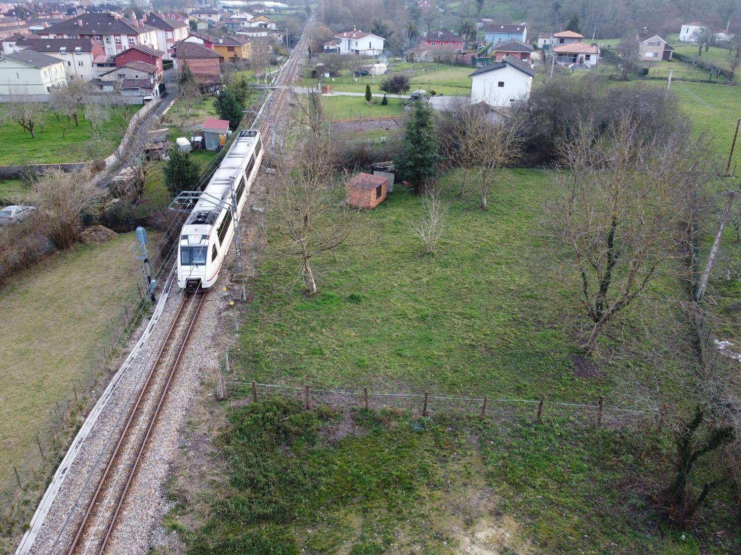 Mark till salu i Arriondas - 190 000 € (Ref: 8084609)