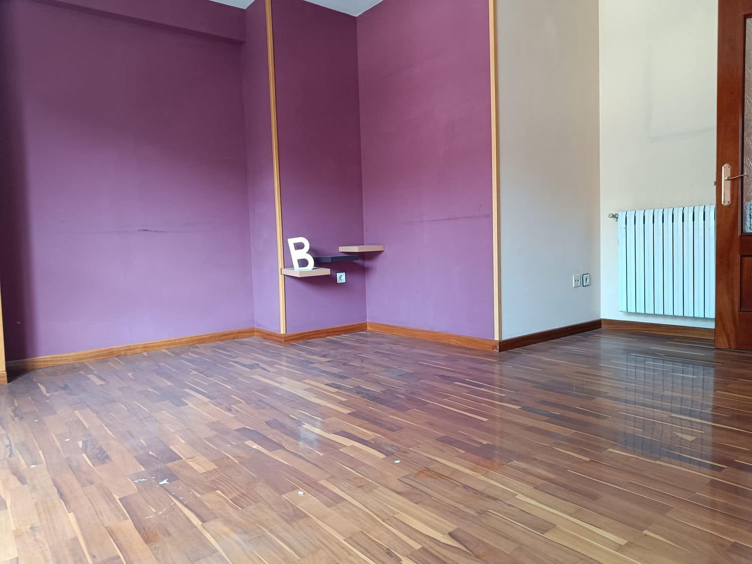 3 soveværelse Lejlighed til salg i Lena med garage - € 110.000 (Ref: 8084614)