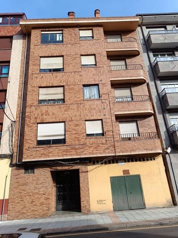 Commercieel te koop in Lena - € 130.000 (Ref: 8084617)