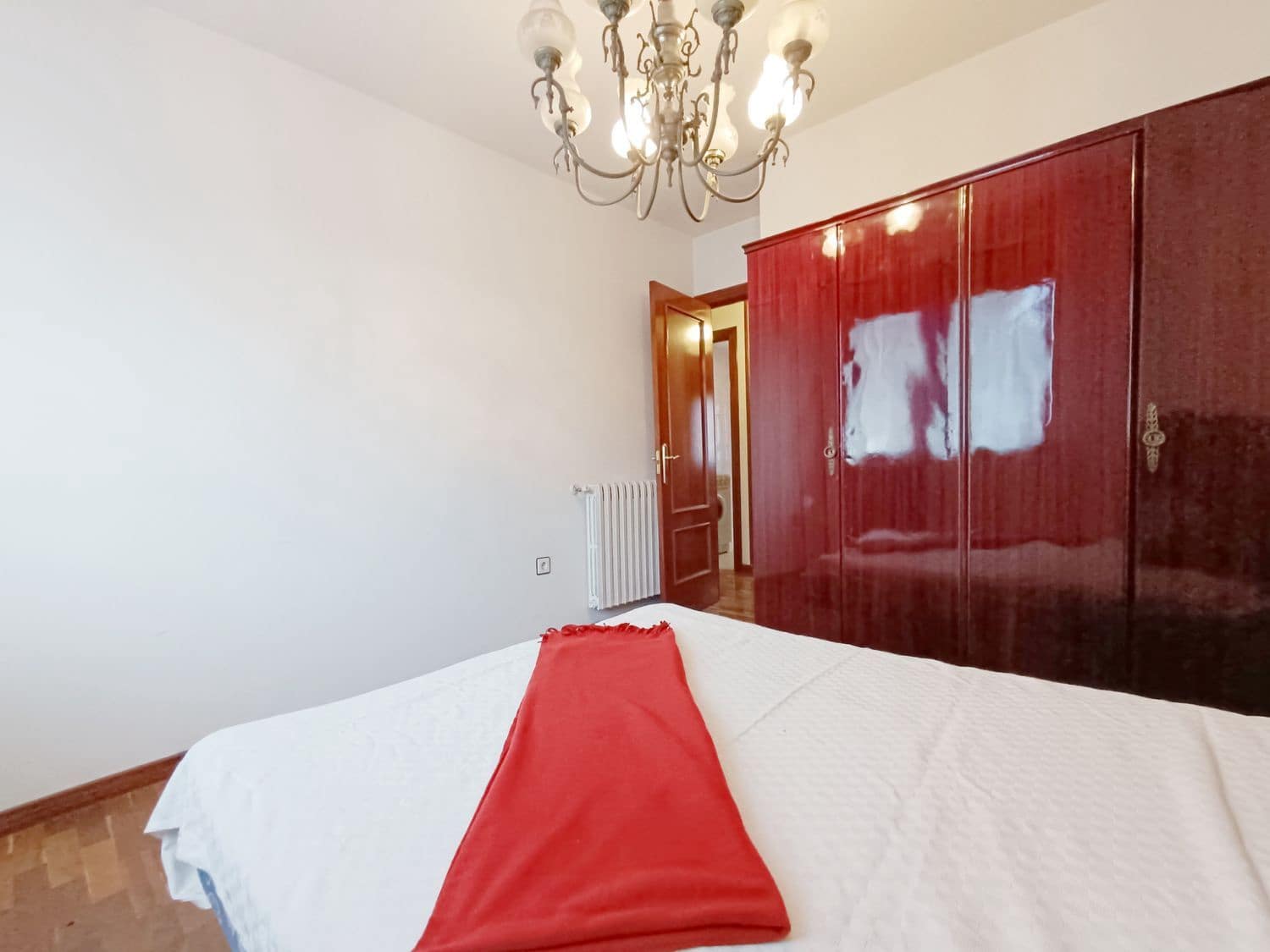 3 soveværelse Lejlighed til salg i Lena med garage - € 115.000 (Ref: 8084618)