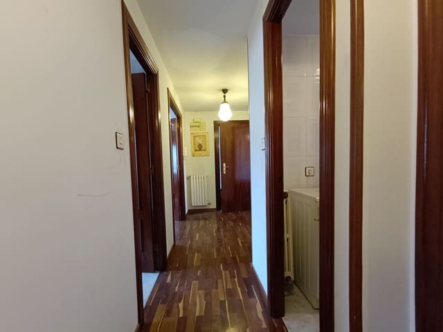 3 camera da letto Appartamento in vendita in Lena con garage - 115.000 € (Rif: 8084618)