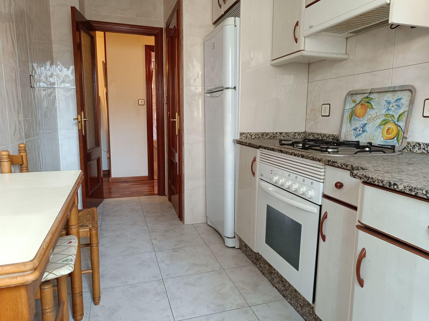 3 soveværelse Lejlighed til salg i Lena med garage - € 115.000 (Ref: 8084618)