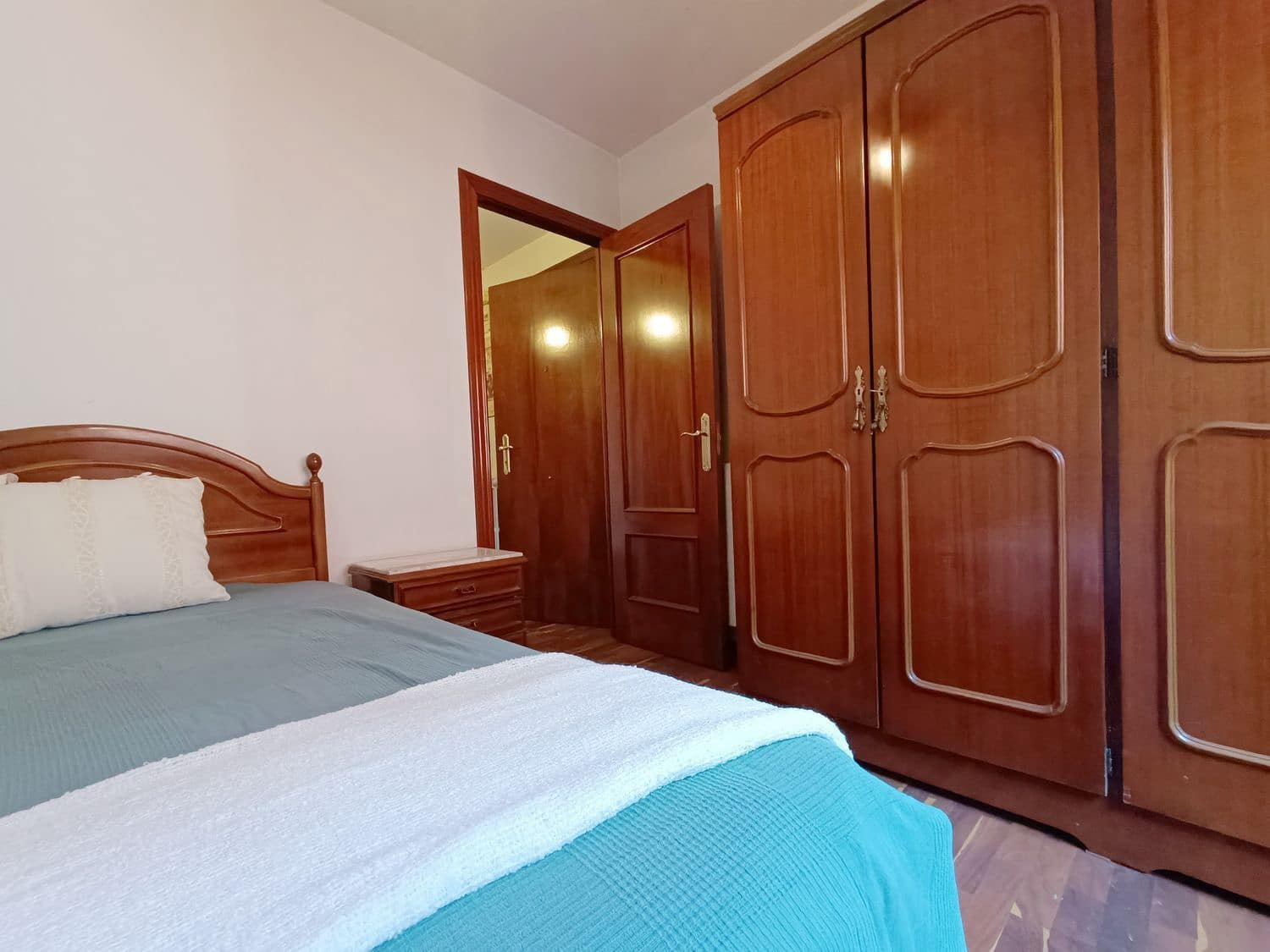 3 soveværelse Lejlighed til salg i Lena med garage - € 115.000 (Ref: 8084618)