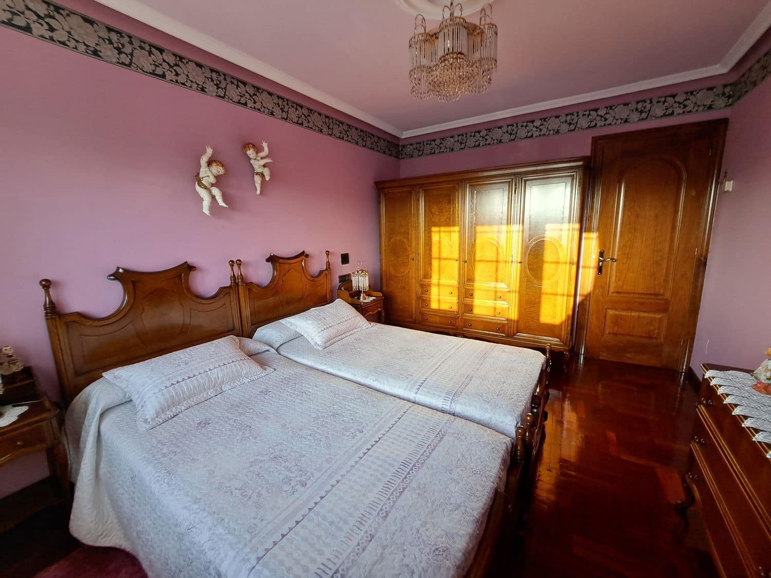 6 soveværelse Byhus til salg i Langreo med garage - € 289.000 (Ref: 8125901)