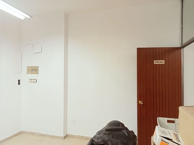 Företag att hyra i Centro Urbano, Gijón - 475 € (Ref: 8168595)