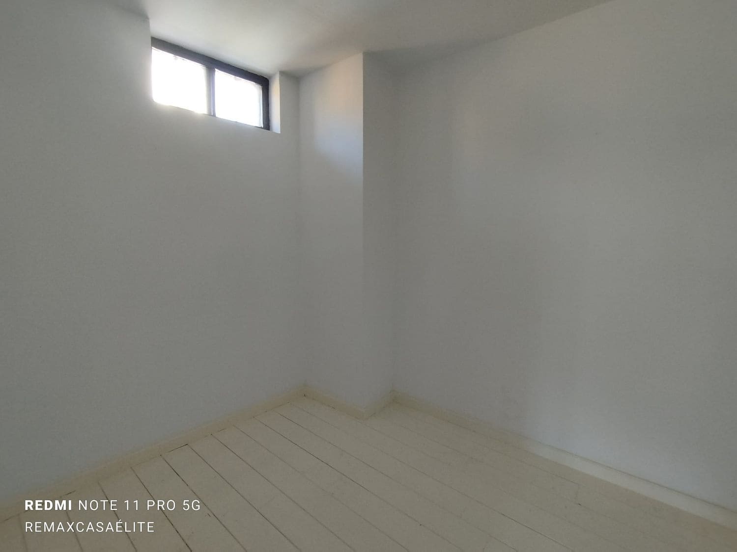 3 soveværelse Finca/Landehus til salg i Lena med garage - € 105.000 (Ref: 8177032)