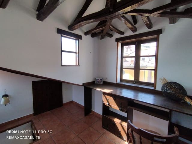 3 soverom Finca/Herregård til salgs i Lena med garasje - € 105 000 (Ref: 8177032)