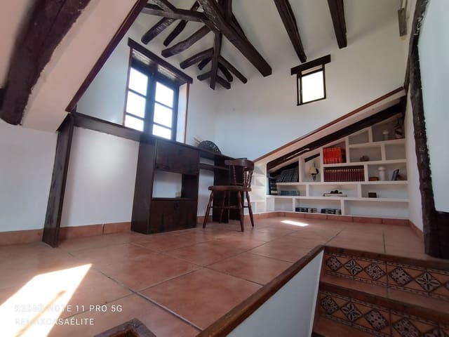 3 soverom Finca/Herregård til salgs i Lena med garasje - € 105 000 (Ref: 8177032)