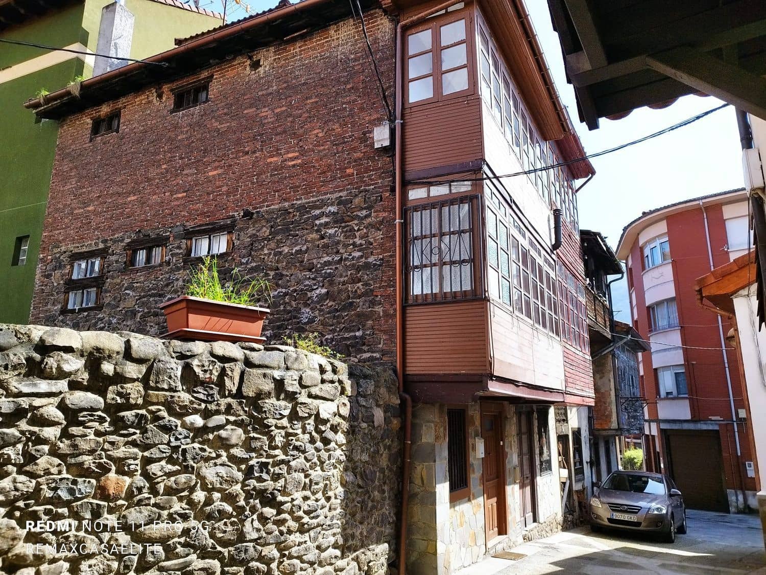 3 soveværelse Finca/Landehus til salg i Lena med garage - € 105.000 (Ref: 8177032)