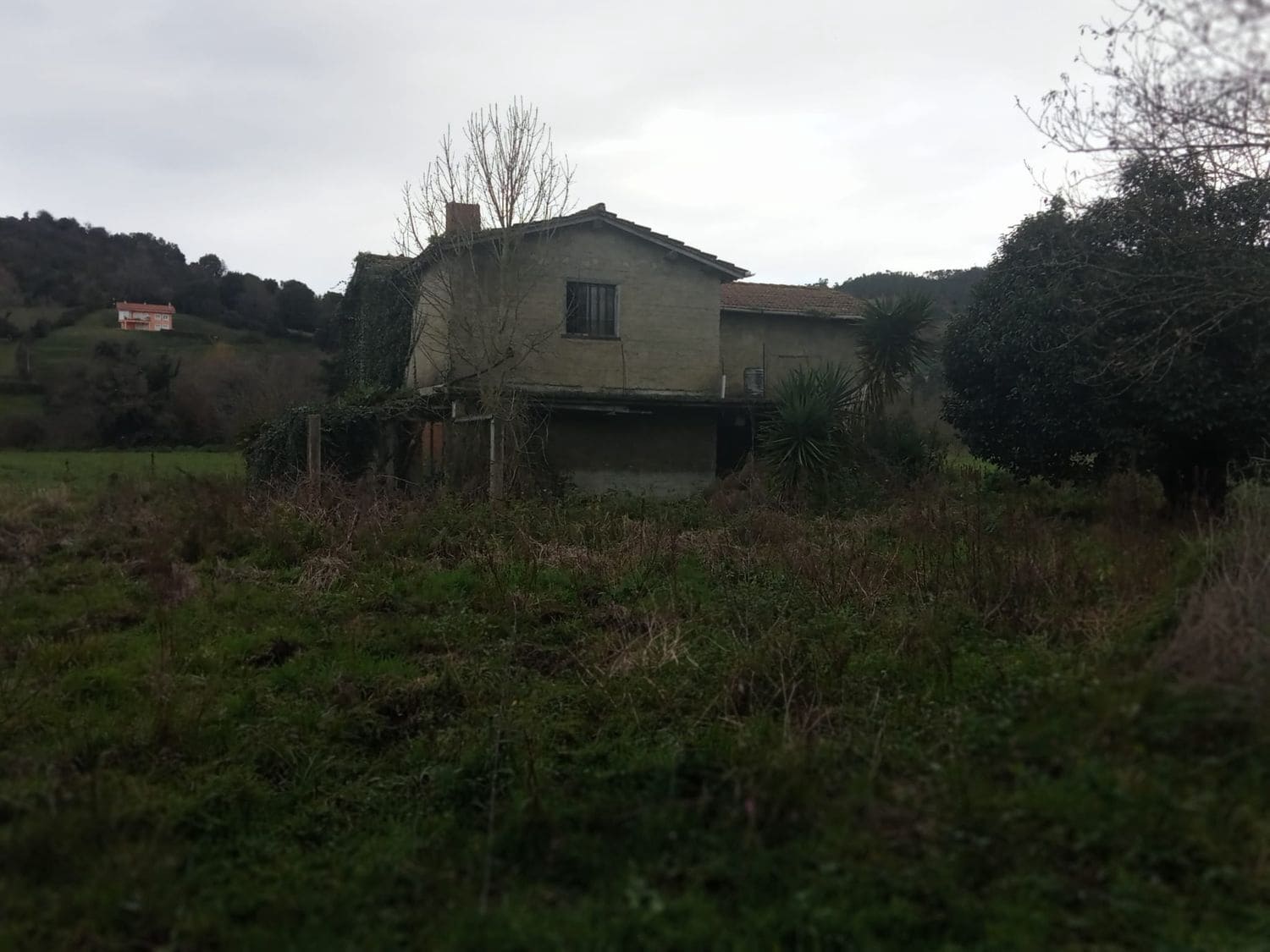Mark till salu i Gijon - 180 000 € (Ref: 8201645)