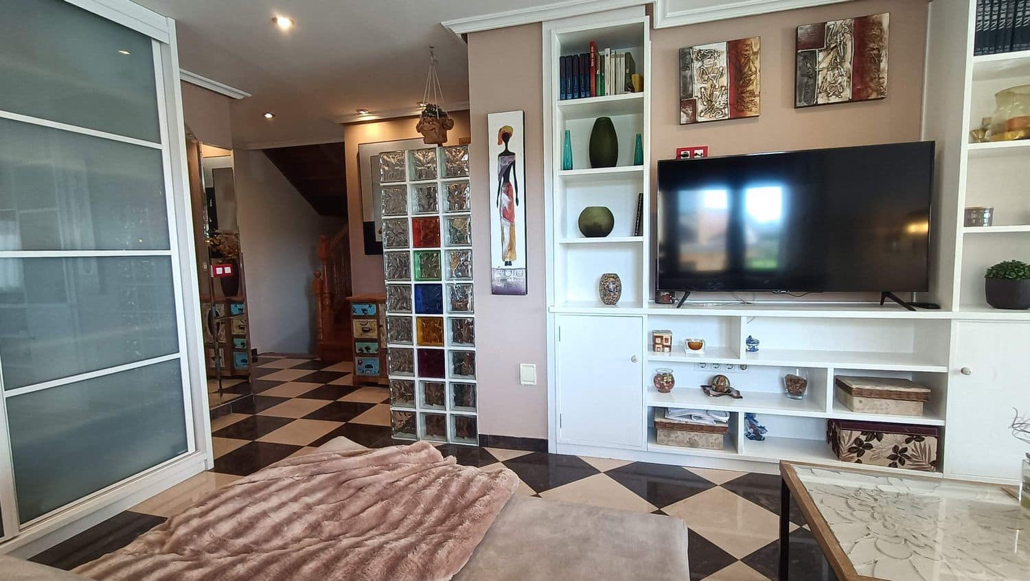 6 soveværelse Villa til salg i Gijon med swimmingpool garage - € 936.000 (Ref: 8247221)