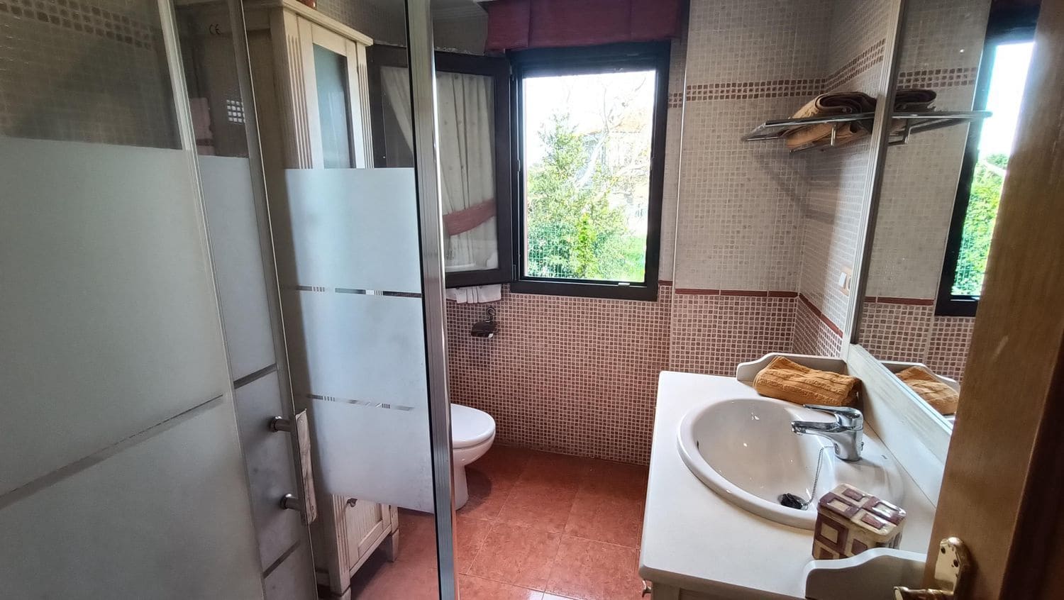 6 soveværelse Villa til salg i Gijon med swimmingpool garage - € 936.000 (Ref: 8247221)